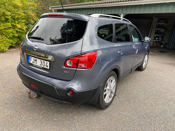 Nissan Qashqai+2 6 of 25