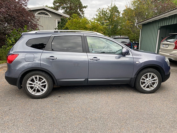 Nissan Qashqai+2 7 of 25