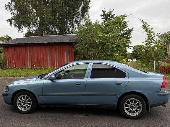 Volvo S60 5 of 9