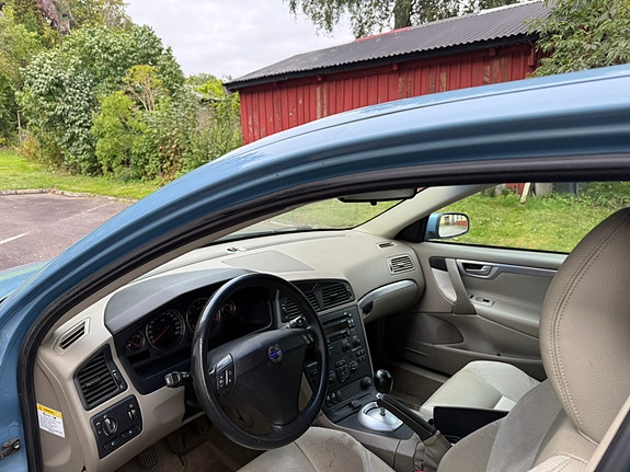 Volvo S60 6 of 9