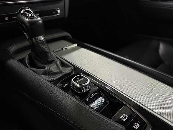 Volvo V90 15 of 23