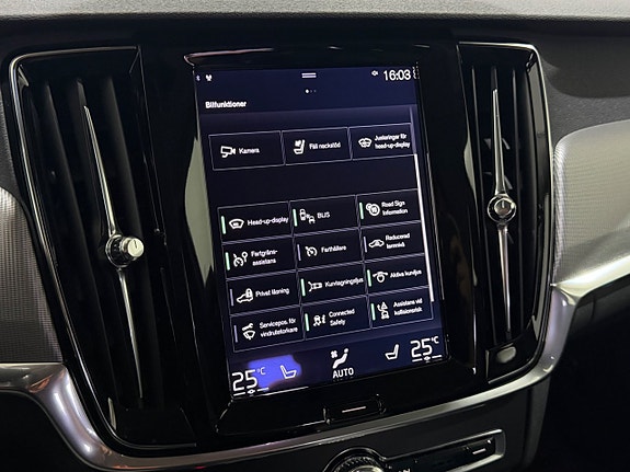 Volvo V90 20 of 23