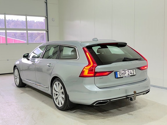 Volvo V90 3 of 23