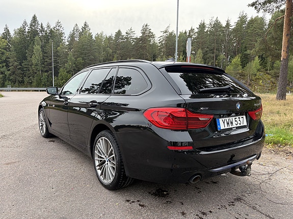 BMW 520d 3 of 7