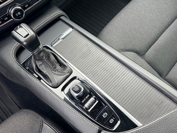 Volvo V90 21 of 30
