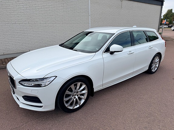 Volvo V90 3 of 30