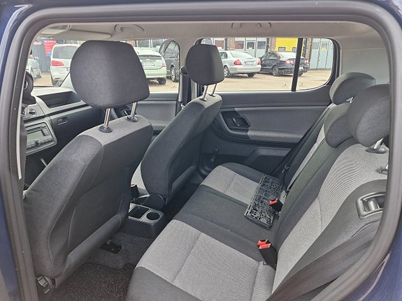 Skoda Fabia 4 of 7