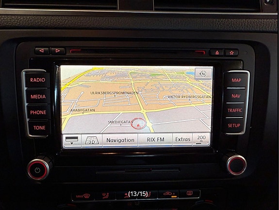 Volkswagen Jetta 2 of 15