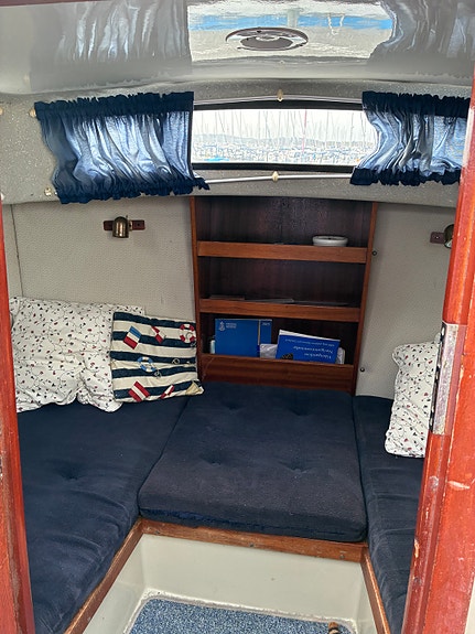 Albin 25 Deluxe "Maja" – Perkins M50, mycket utrustning 10 of 17