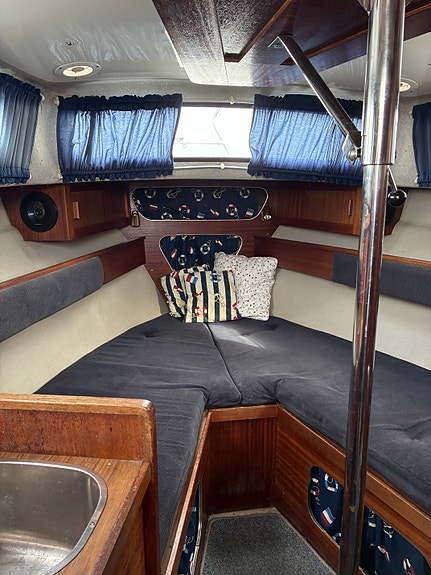 Albin 25 Deluxe "Maja" – Perkins M50, mycket utrustning 12 of 17