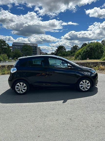 Renault Zoe 4 of 6