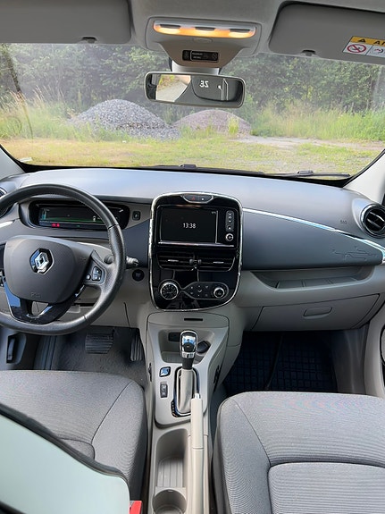 Renault Zoe 6 of 6