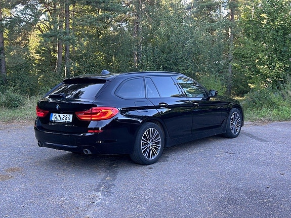 BMW 520d 3 of 21