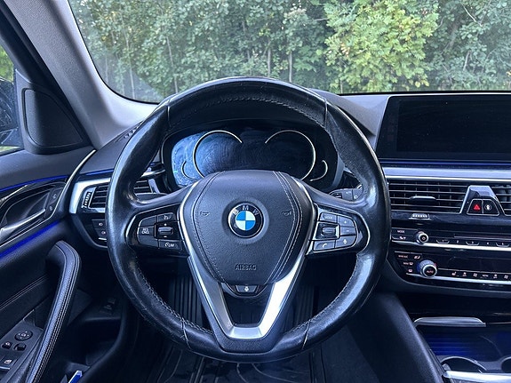 BMW 520d 12 of 21