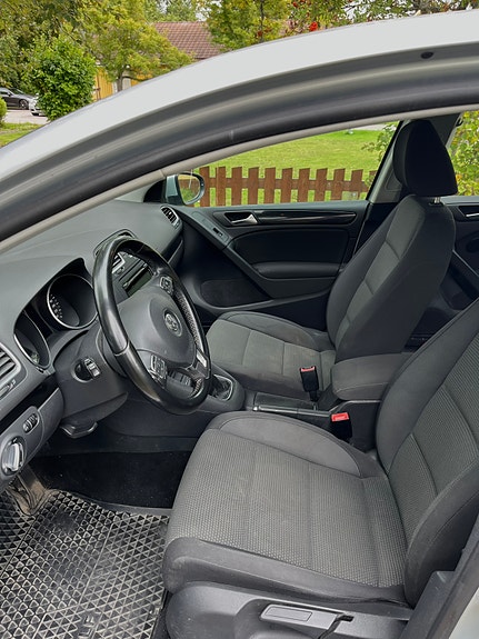 Volkswagen Golf VI 6 of 7