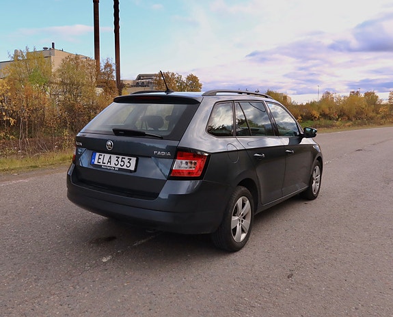 Skoda Fabia 5 of 13