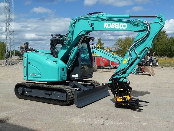 Kobelco SK75SR-7 4 of 13