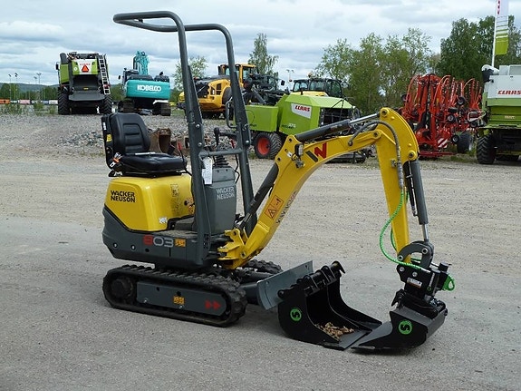 Wacker Neuson 803 8 of 9