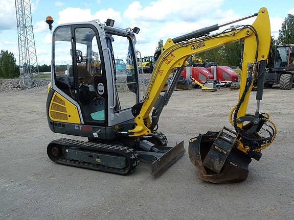 Wacker Neuson ET20 / Engcon EC02, 730 tim. 11 of 15