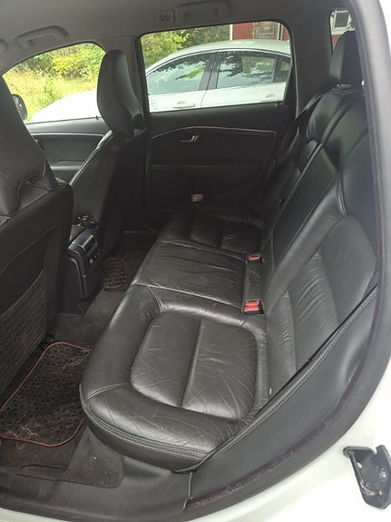 Volvo XC70 6 of 7