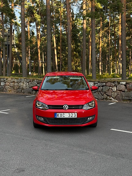 Volkswagen Polo 2 of 12