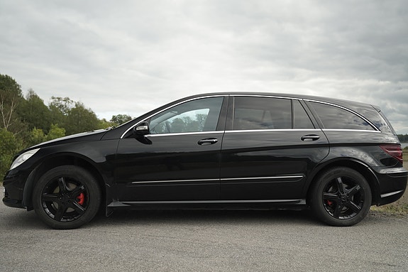 Mercedes-Benz R320 23 of 23