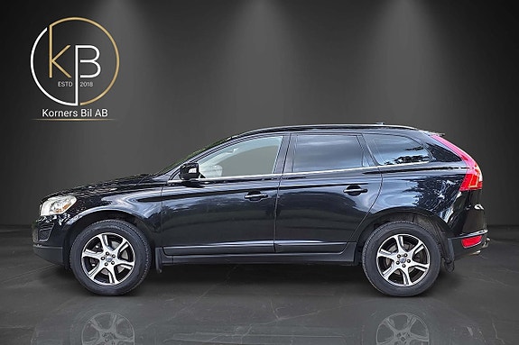 Volvo XC60 2 of 12