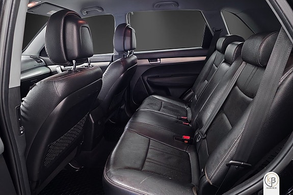 Kia Sorento 8 of 11