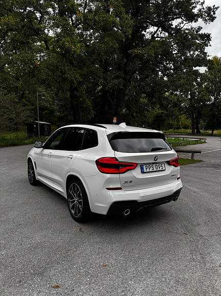 BMW X3 3 of 18
