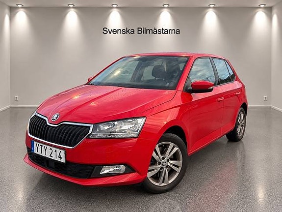 Skoda Fabia 2 of 14