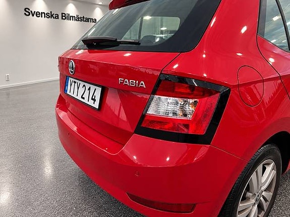 Skoda Fabia 9 of 14