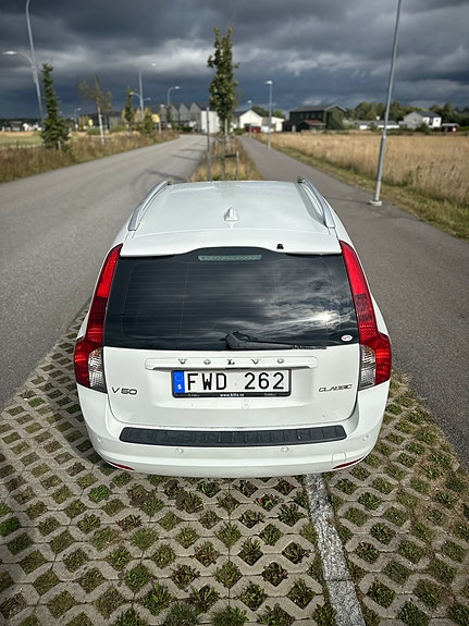 Volvo V50 8 of 18