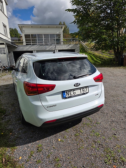 Kia Ceed 3 of 7