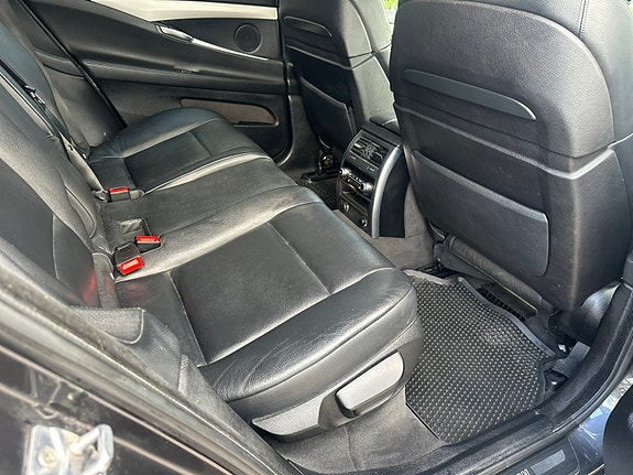 BMW 530d 8 of 10