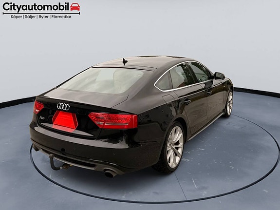 Audi A5 3 of 11