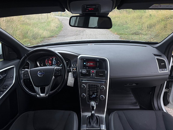 Volvo XC60 7 of 7
