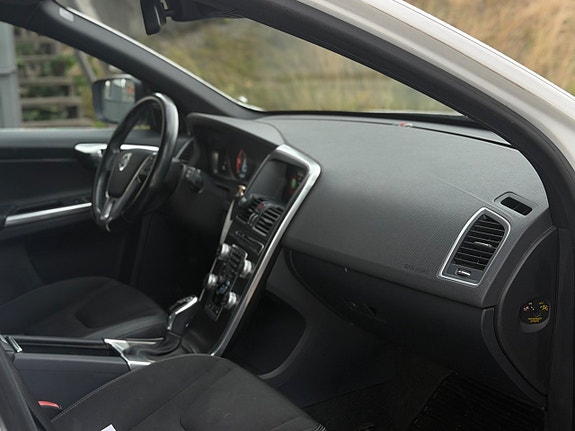 Volvo XC60 6 of 7