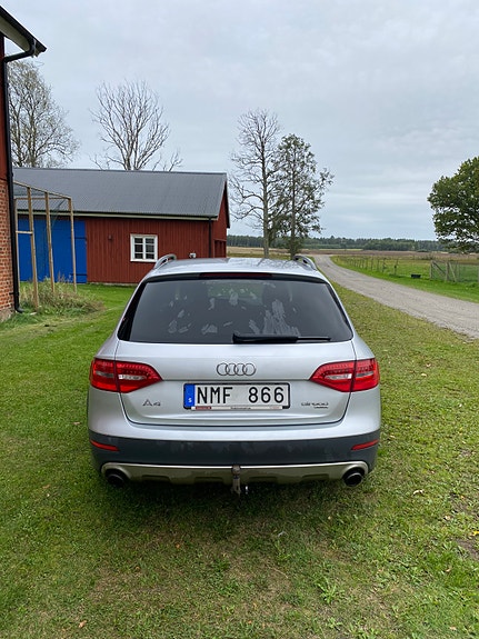 Audi A4 allroad 2 of 10