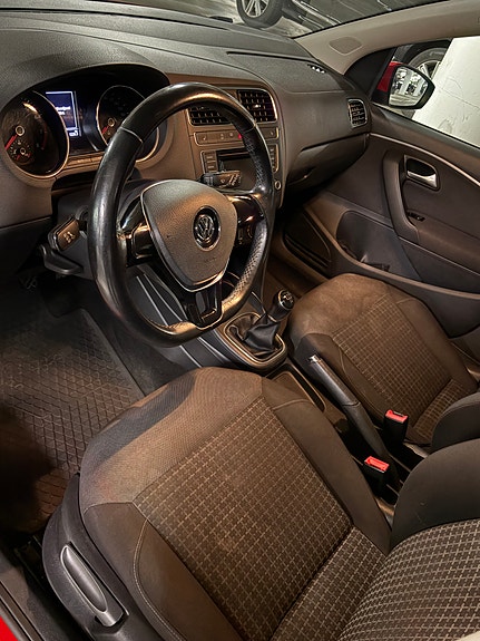 Volkswagen Polo 5 of 5