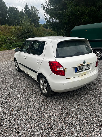 Skoda Fabia 4 of 5