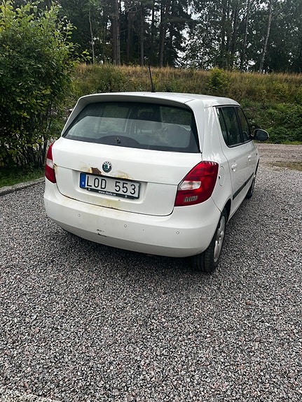 Skoda Fabia 2 of 5