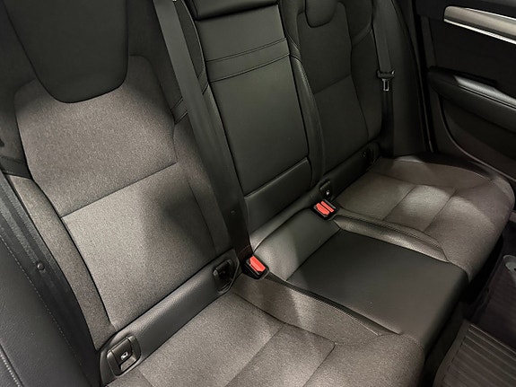 Volvo V90 10 of 19