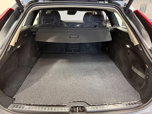 Volvo V90 15 of 19