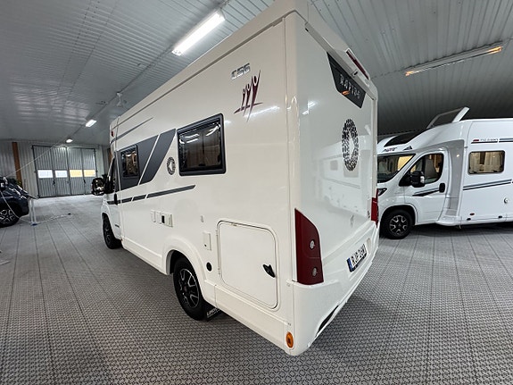 Rapido S 56 3 of 9