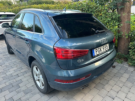 Audi Q3 3 of 14