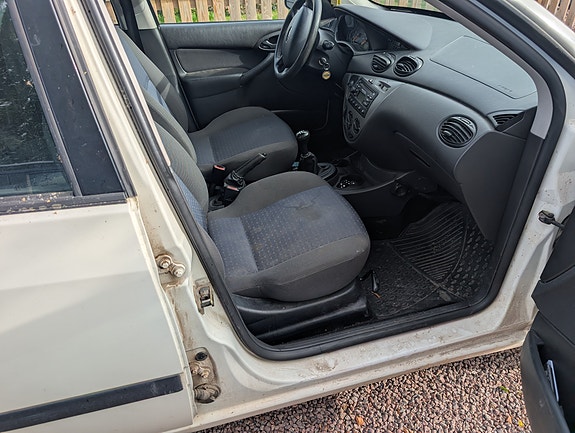 Ford Focus 9 of 10
