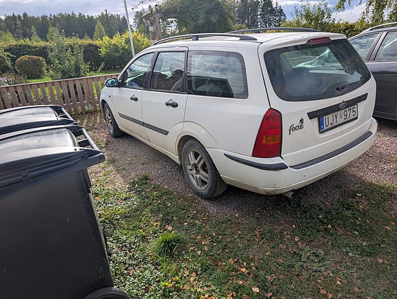 Ford Focus 4 of 10