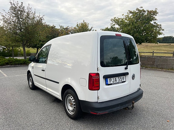 Volkswagen Caddy 6 of 11