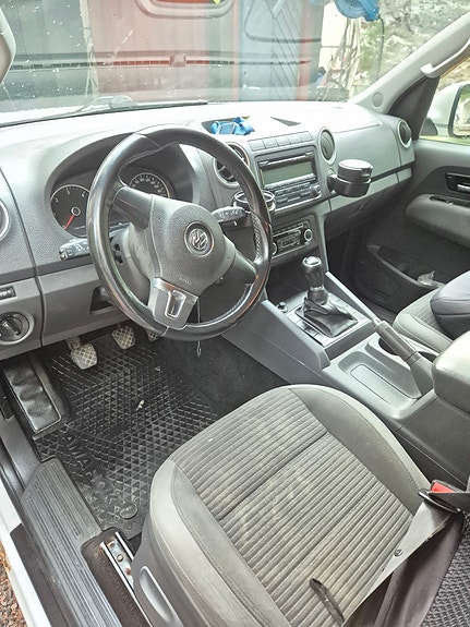 Volkswagen Amarok 3 of 10