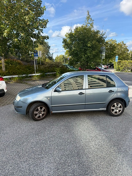 Skoda Fabia 3 of 6